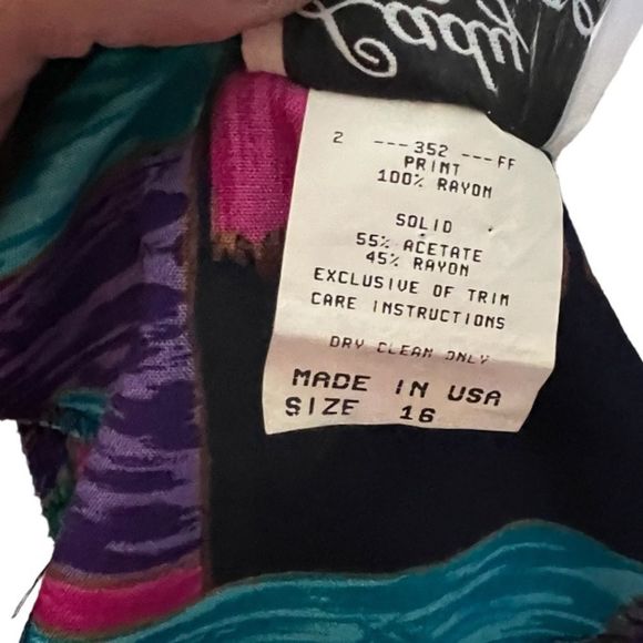 Vintage Lady Carol of New York Dress Set with Belt - Picture 6 of 12